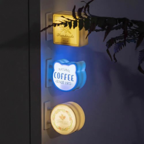 【客製LED發光冰箱貼】迷你廣告牌造型磁吸小燈牌 | 圓形/方形7款外框可選 | 企業招牌店面裝飾 | 來圖客製印刷LOGO